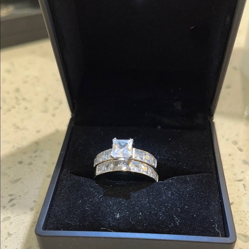 Elegant Silver overlay Ring CZ Set